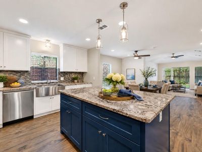 1023 Forest Home Dr