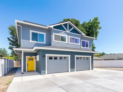 1134 SW Greenwood Ave