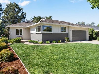 117 Hollycrest Dr