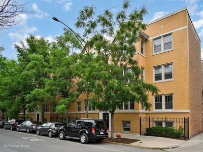 2129 N Kedzie Blvd APT 1