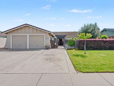 1252 Sterling Pl