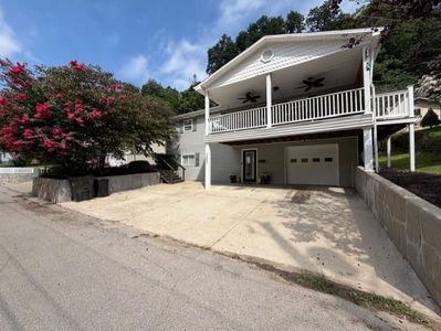 383 Trimble Br