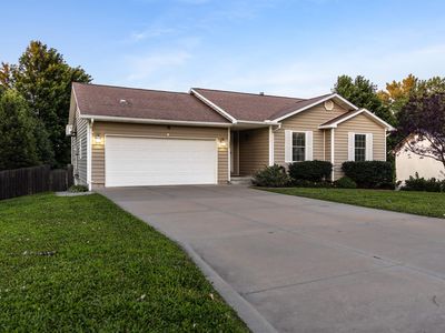 1209 N Navajo Dr