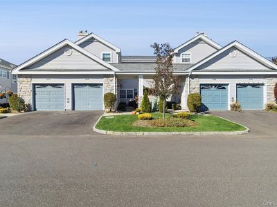 Property at 546 Highland Court, Moriches, NY