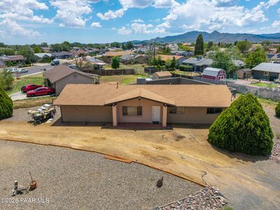 8195 E Yavapai Rd