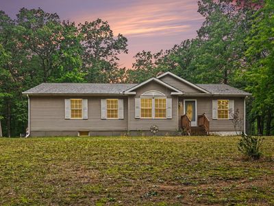 838 Nadeau Dr