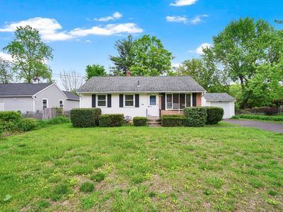 300 Circle Dr