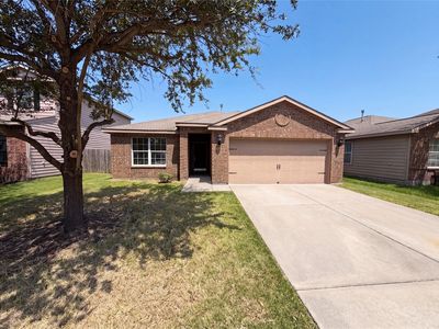 907 Amaryllis Rd