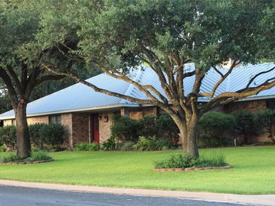 108 Meadow Dr