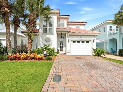 36 Saint Francis Dr S