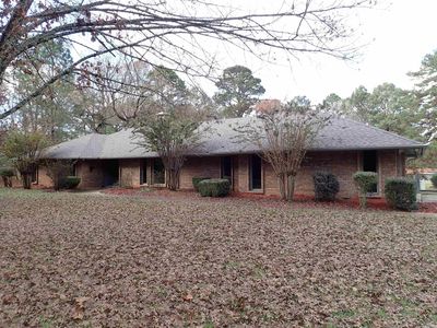 1414 Country Club Rd