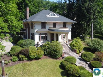 124 E Wayne Ave