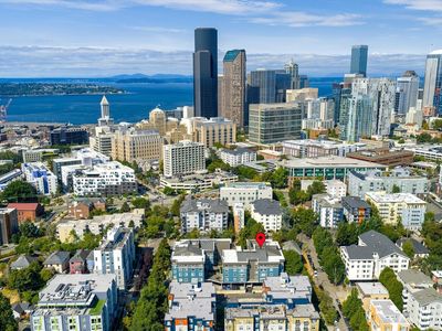 300 10th Avenue #B205