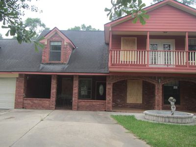 5934 Deerwood Dr
