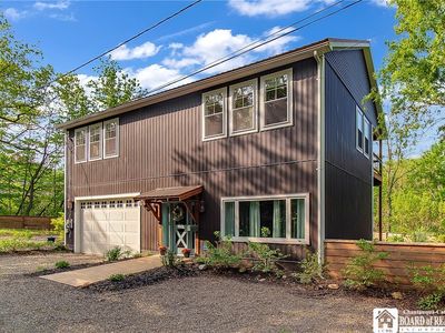 10 N Water St