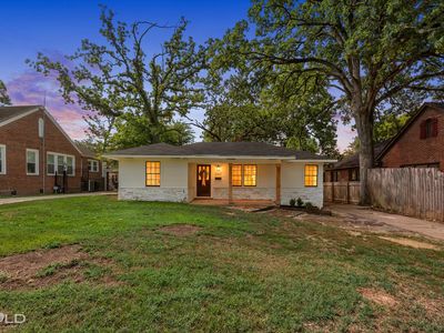 547 Forest Ave