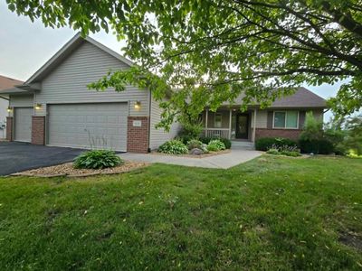 1015 Bluestem Ln