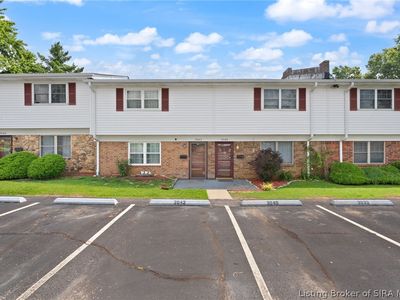 3042 Wooded Way