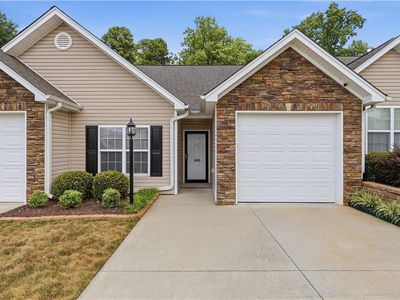 1689 Grand Springs Dr