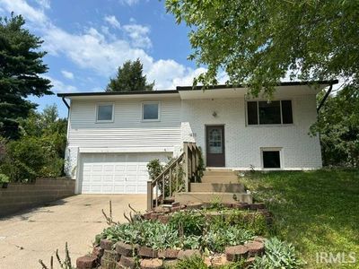 1423 E Dunstan Dr