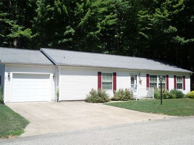 Property at 934 Catawba Cor, Girard, PA
