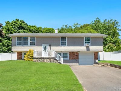 5 Fairway Drive