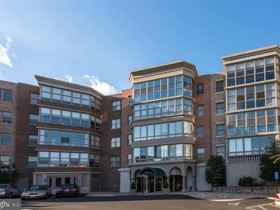 19350 Magnolia Grove Sq Unit 201