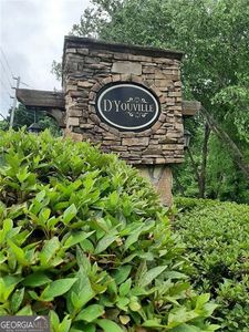 4138 Dyouville Trce