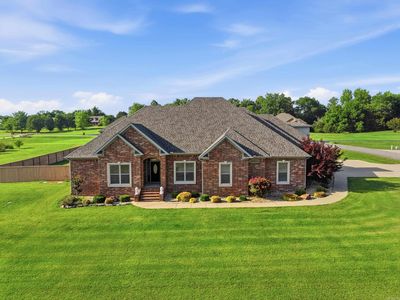 27 Winterberry Dr
