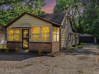21389 Duns Scotus St