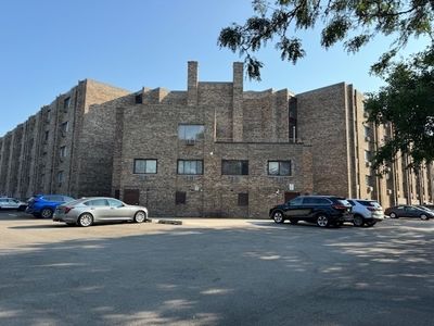 5306 N Cumberland Ave #510