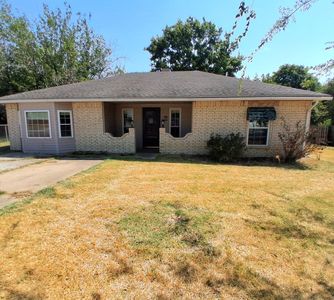 Property at 2 SW Milford St, Kingston, OK