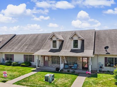 305 Walker Way
