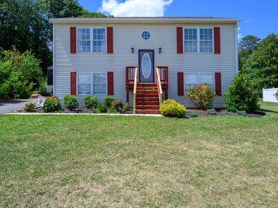 716 Russell Woods Dr