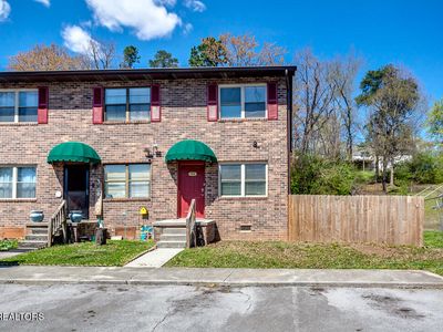 1515 Dutch Valley Dr