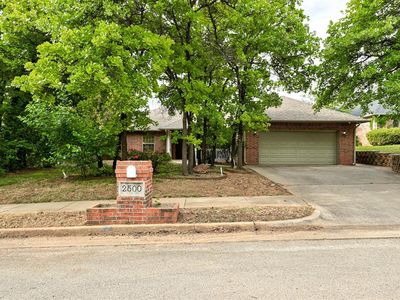 2500 Ashebury Way