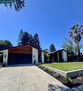 545 Marblehead Ln