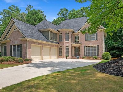 671 Riverwood Dr
