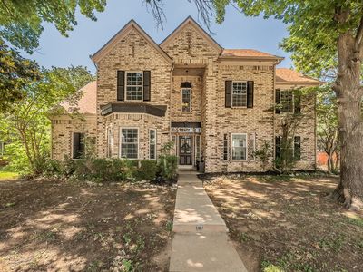 5220 Alexander Dr