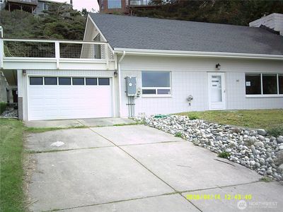 562 Pebble Beach Drive