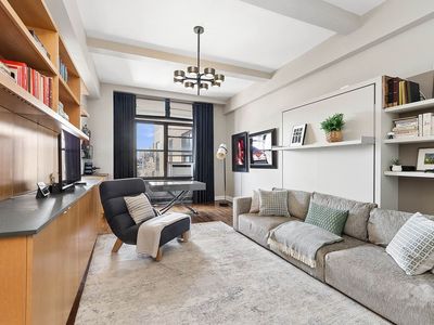 161 W 16th St APT 16I