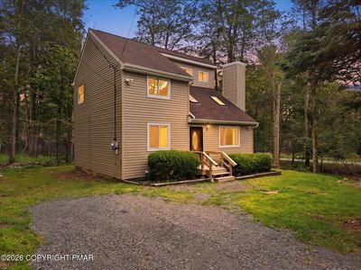 8482 Bumble Bee Way