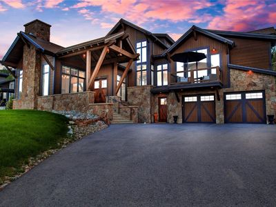 329 Raven Golf Ln