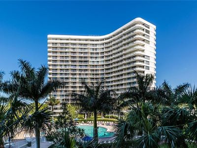 440 Seaview Ct APT 1503