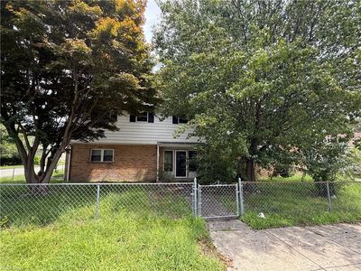648 Hemlock Ave