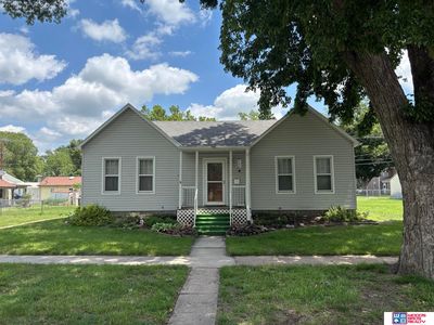 928 Ivy Ave