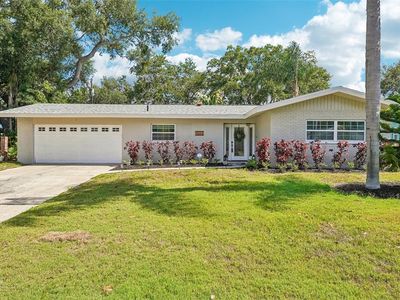 1862 Francis Dr