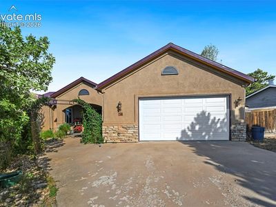 746 Westward Ln