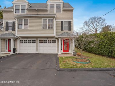 6 Robertson Ln UNIT 7