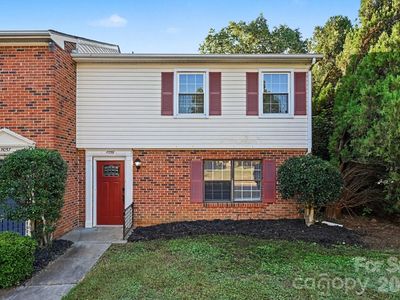 11059 Hunter Trail Ln